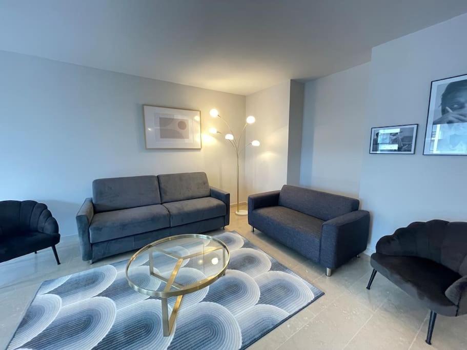 Le Mont-Veyrier, Parking Et Vue Apartment Annecy Exterior photo